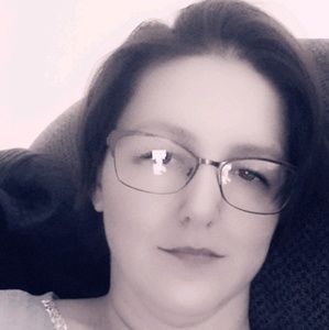 Meet your Posher, Misti